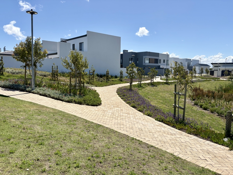 4 Bedroom Property for Sale in Sandown Western Cape